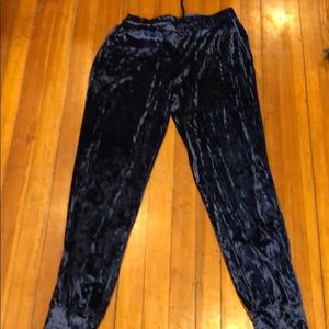 Blue velvet sweatpants